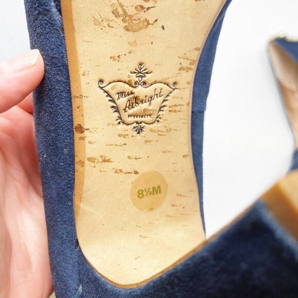 Anthro Miss Albright Navy Blue Suede Almond Toe Pumps Size 8.5 Rhinestone Accent - Picture 8 of 9